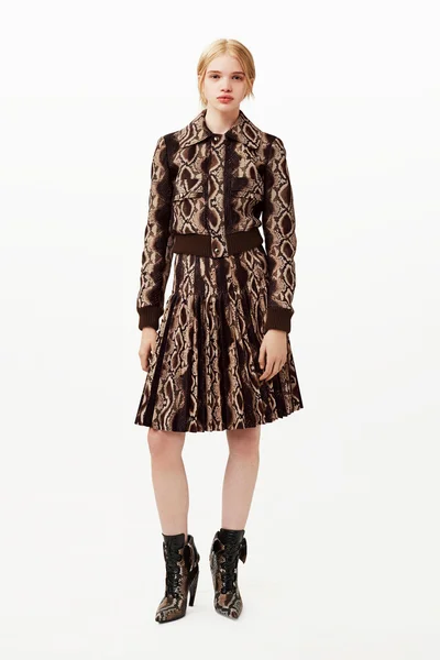 Look 19